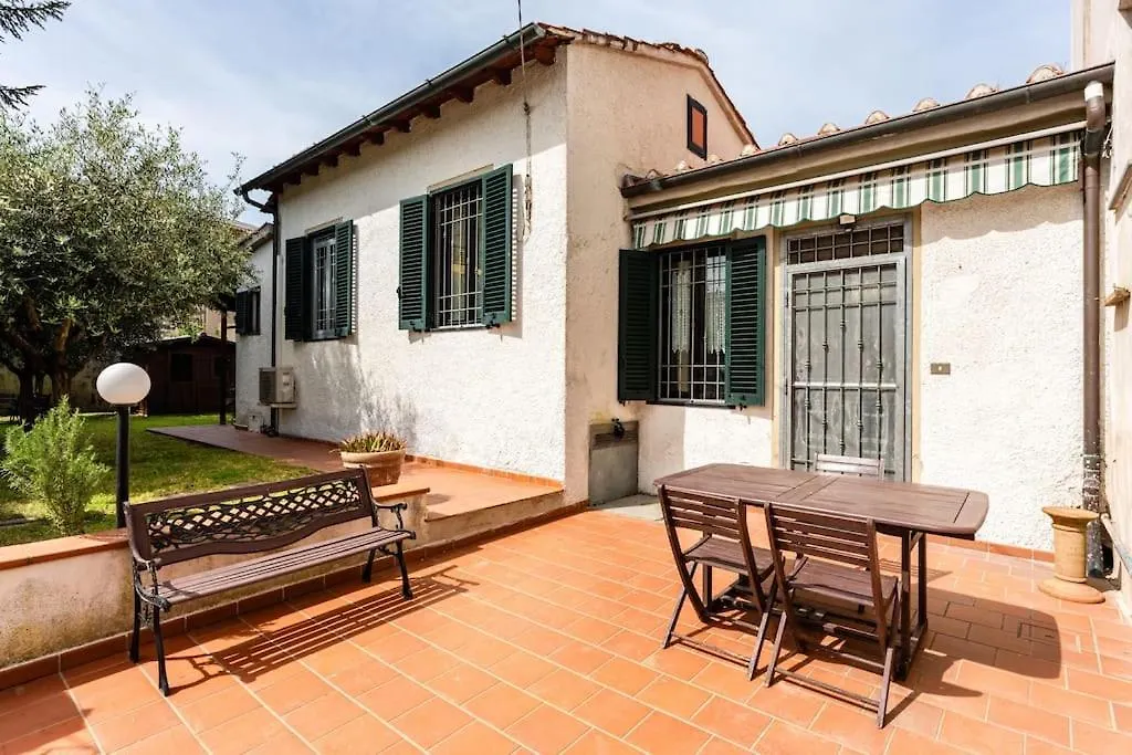 Villa Casa Luana San Concordio - Affitti Brevi Italia Lucca